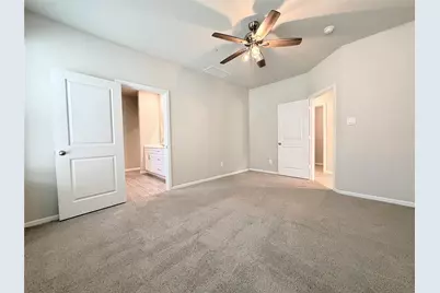 4808 Sparkling Pathway, Haltom City, TX 76117 - Photo 13