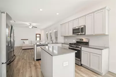 2911 S Griffin Lane, Forney, TX 75126 - Photo 5