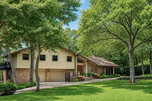 711 Monssen Pkwy, Dallas, TX 75224 - Photo 37