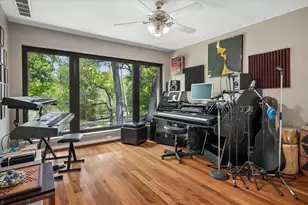 711 Monssen Pkwy, Dallas, TX 75224 - Photo 21