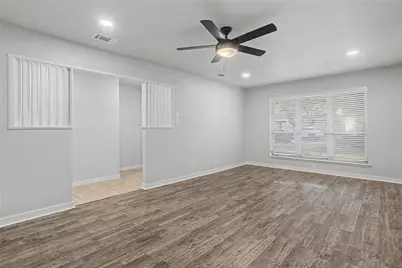 7232 Monterrey Drive, Fort Worth, TX 76112 - Photo 5