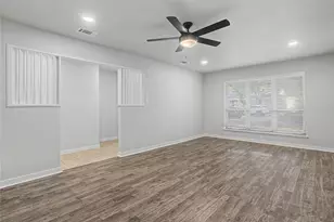 7232 Monterrey Dr, Fort Worth, TX 76112 - Photo 5
