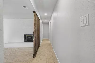 7232 Monterrey Drive, Fort Worth, TX 76112 - Photo 9