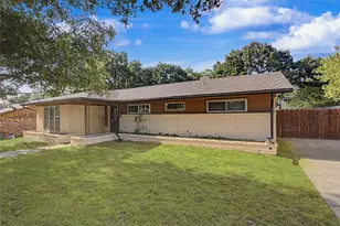 7232 Monterrey Dr, Fort Worth, TX 76112 - Photo 1