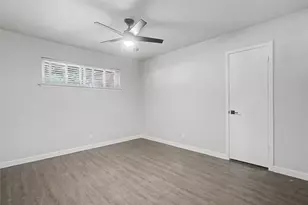 7232 Monterrey Dr, Fort Worth, TX 76112 - Photo 17