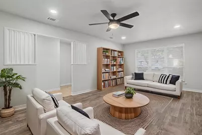 7232 Monterrey Drive, Fort Worth, TX 76112 - Photo 7