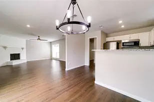 6824 Trail Lake Dr, Fort Worth, TX 76133 - Photo 3