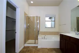 4233 Swan Forest Dr, Carrollton, TX 75010 - Photo 9