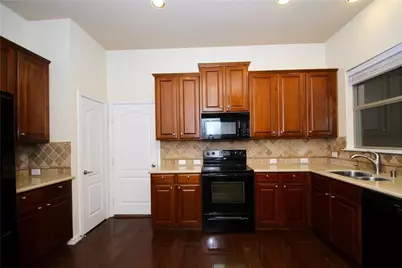 4233 Swan Forest Drive #E, Carrollton, TX 75010 - Photo 17
