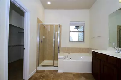 4233 Swan Forest Drive #E, Carrollton, TX 75010 - Photo 9