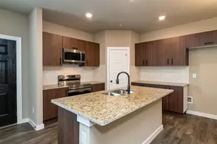 611 Harvest Moon Dr, Venus, TX 76084 - Photo 5