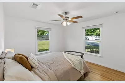 714 NW 6th Street, Grand Prairie, TX 75050 - Photo 19