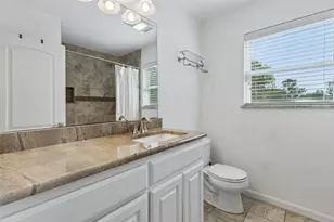714 NW 6th St, Grand Prairie, TX 75050 - Photo 15