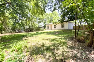922 Gibbard Ave, Wills Point, TX 75169 - Photo 15