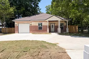 922 Gibbard Ave, Wills Point, TX 75169 - Photo 1