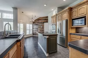 4684 Old Pond Dr, Plano, TX 75024 - Photo 9