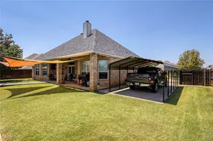 2821 Willow Ridge Cir, Granbury, TX 76049 - Photo 3