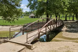 812 Premier Pkwy, Grand Prairie, TX 75051 - Photo 31