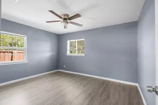 5409 Old Handley Rd, Fort Worth, TX 76112 - Photo 25