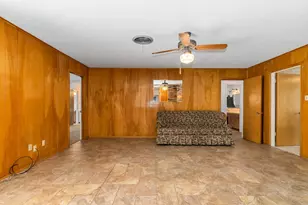 401 S Beverly St, Crowley, TX 76036 - Photo 11
