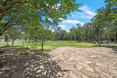 1047 Fort Hill Road, Waco, TX 76705 - Photo 17