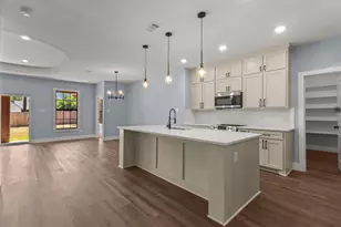 2618 Seevers Ave, Dallas, TX 75216 - Photo 3