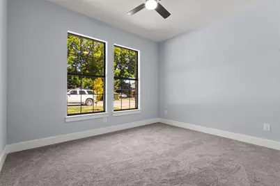 2618 Seevers Avenue, Dallas, TX 75216 - Photo 19