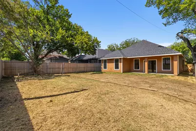 2618 Seevers Avenue, Dallas, TX 75216 - Photo 27
