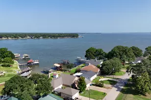 176 Seaside Dr, Gun Barrel City, TX 75156 - Photo 19