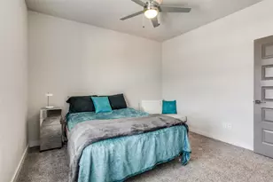 906 W Cannon St, Fort Worth, TX 76104 - Photo 7