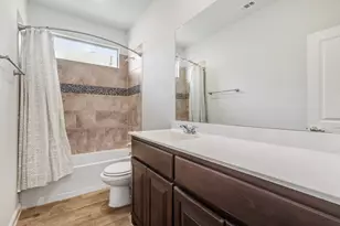 15957 Charing Cross Dr, Fort Worth, TX 76247 - Photo 17