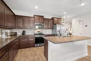 15957 Charing Cross Dr, Fort Worth, TX 76247 - Photo 17