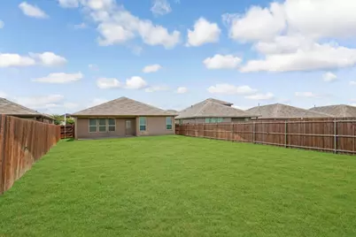 15957 Charing Cross Drive, Fort Worth, TX 76247 - Photo 3