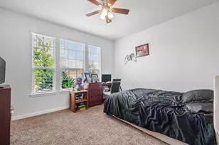 15957 Charing Cross Dr, Fort Worth, TX 76247 - Photo 11