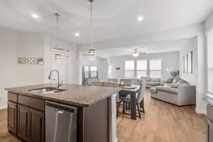 15957 Charing Cross Dr, Fort Worth, TX 76247 - Photo 21