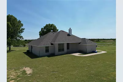 340 Red Baron Drive, Rhome, TX 76078 - Photo 15
