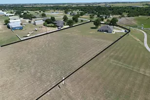 340 Red Baron Dr, Rhome, TX 76078 - Photo 19