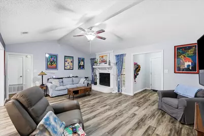 3213 Brooke Street, Denton, TX 76207 - Photo 9
