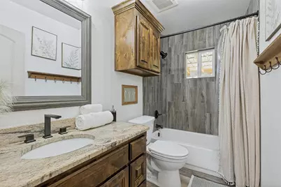209 N Avenue B, Springtown, TX 76082 - Photo 17
