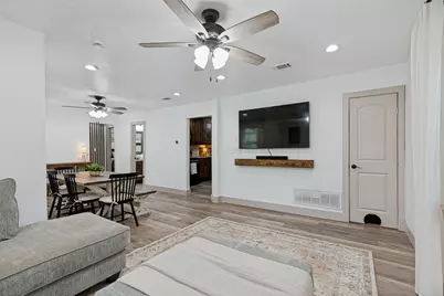 209 N Avenue B, Springtown, TX 76082 - Photo 7