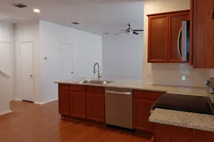 1134 Jamie Dr, Grand Prairie, TX 75052 - Photo 3