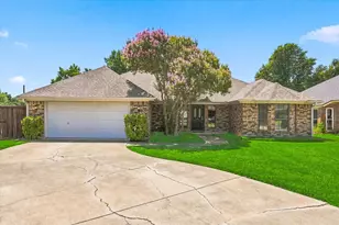 7320 Wesley Ct, North Richland Hills, TX 76180 - Photo 1