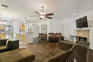 1065 Harriman Dr, Saginaw, TX 76131 - Photo 9