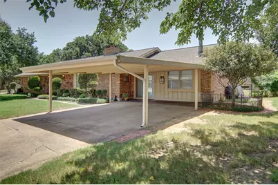 1706 Goodwin Drive, Mineral Wells, TX 76067 - Photo 3