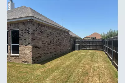 3050 Meandering Way, Granbury, TX 76049 - Photo 19