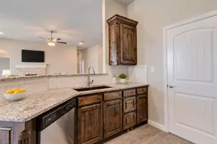 3050 Meandering Way, Granbury, TX 76049 - Photo 7