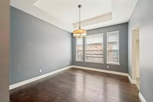 4849 Gloucester Dr, Grand Prairie, TX 75052 - Photo 5