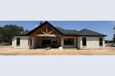 8105 Spicewood Springs Road, Waco, TX 76633 - Photo 17