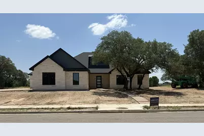 8105 Spicewood Springs Road, Waco, TX 76633 - Photo 3