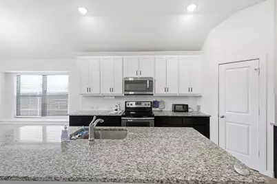 3920 Madison Lane, Denton, TX 76208 - Photo 13